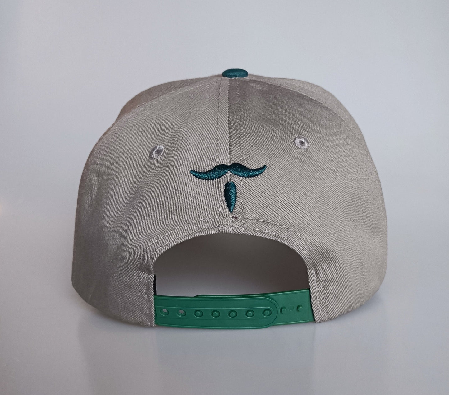 Green/Gray Cap